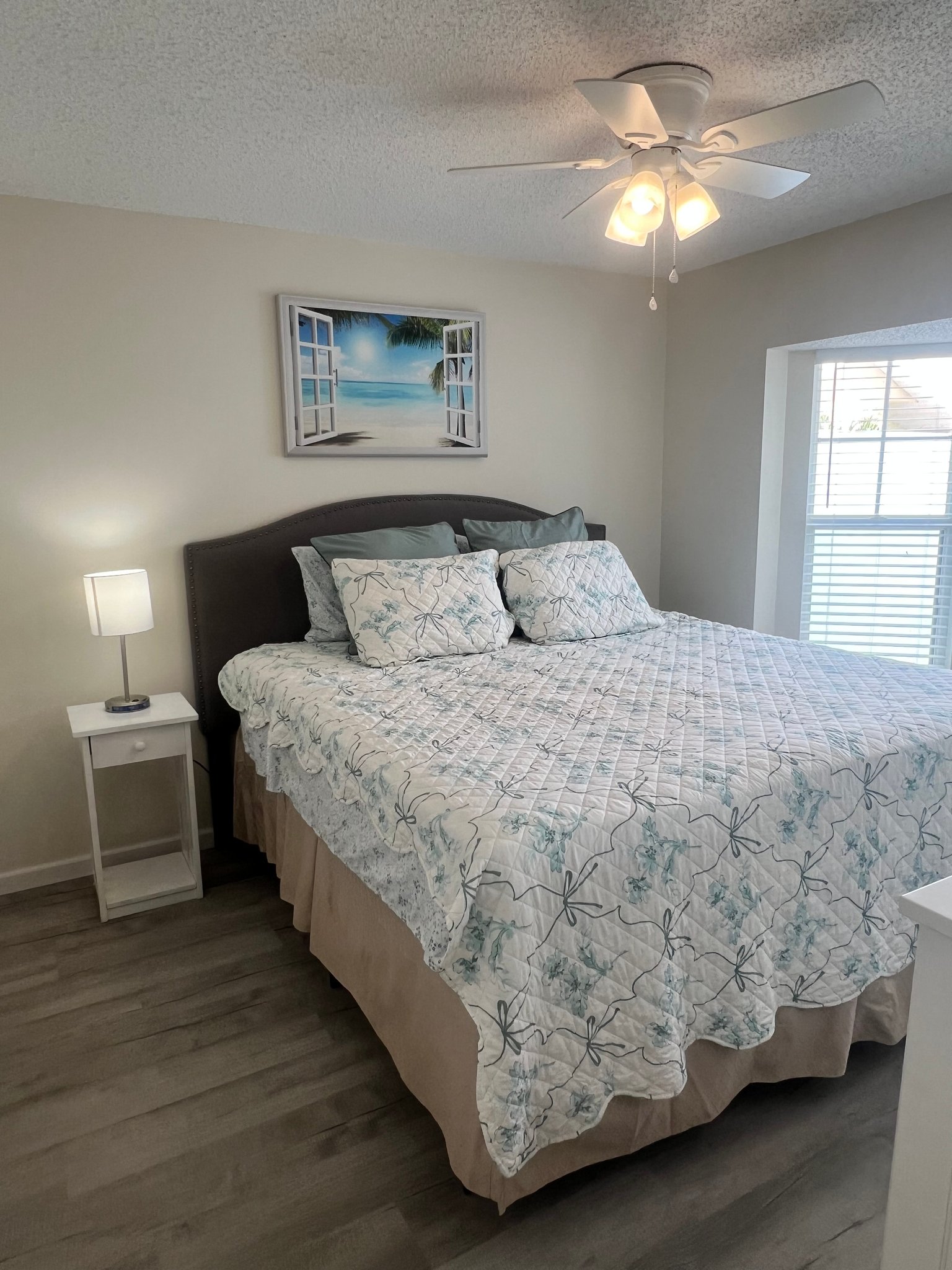 Venice House: 810 Harrington Lake Dr N