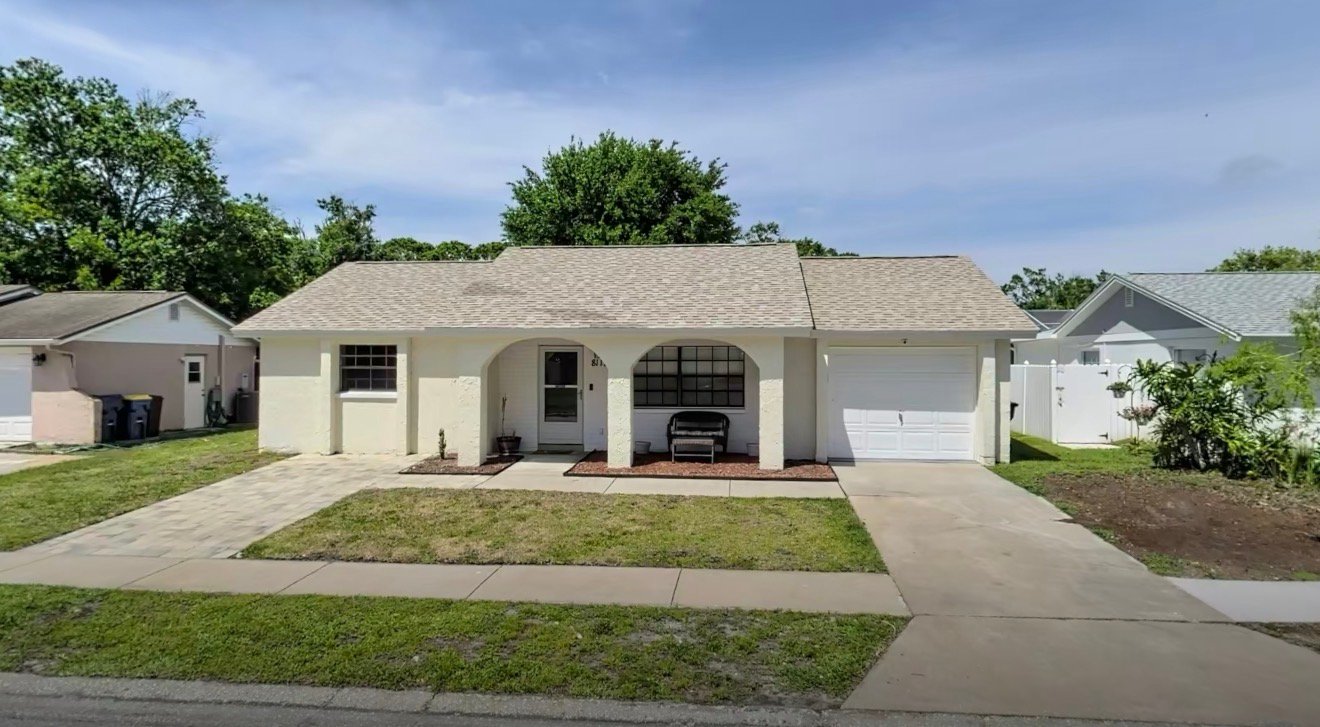 New Port Richey House: 8115 Brown Pelican Ave