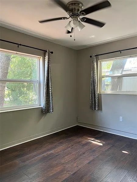 Saint Petersburg House: 3300 16th Ave S