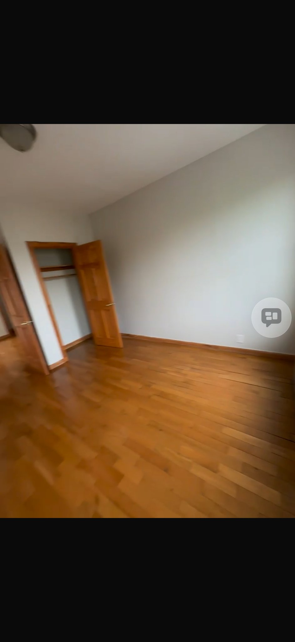 Astoria Townhome: 25th Ave. And 43rd St.