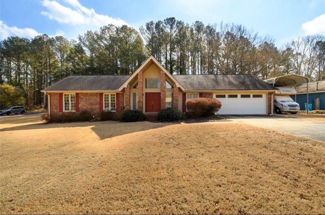 Lilburn House: 4304 Riverside Dr SW