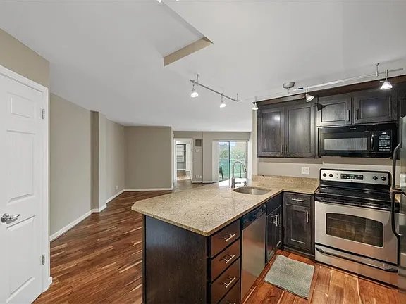 Kansas City Apartment: 3838 Rainbow Blvd #304,