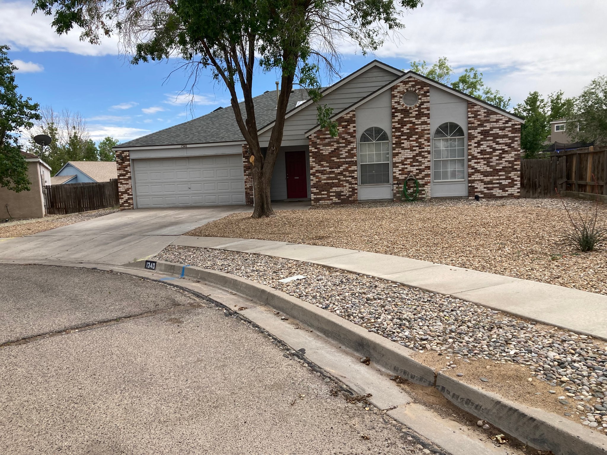 Rio Rancho House: 1340 Bellflower Dr NE