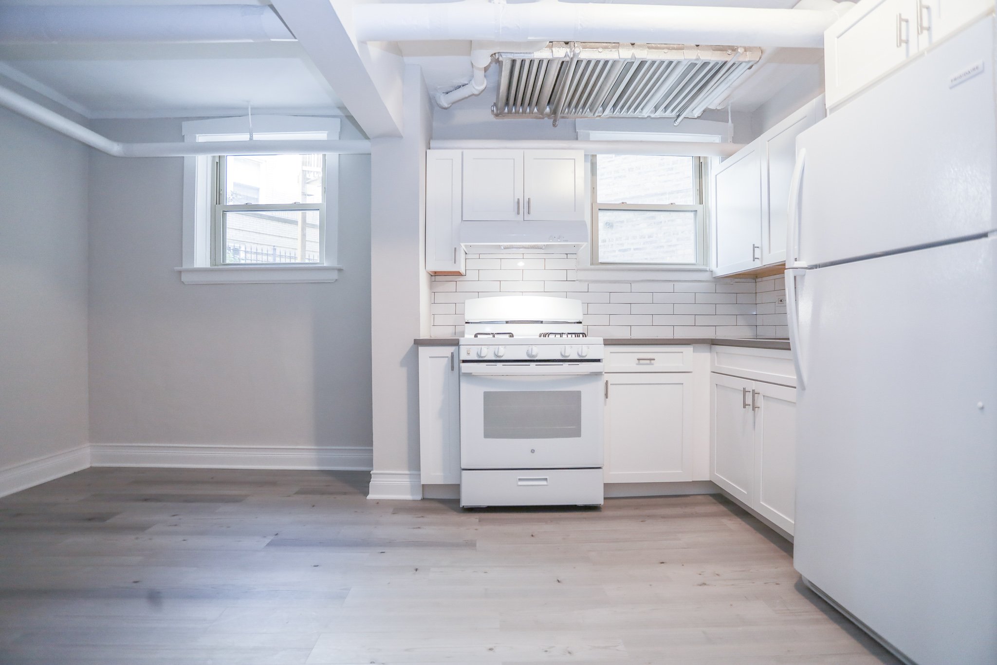 Chicago Apartment: 4649 Manor
