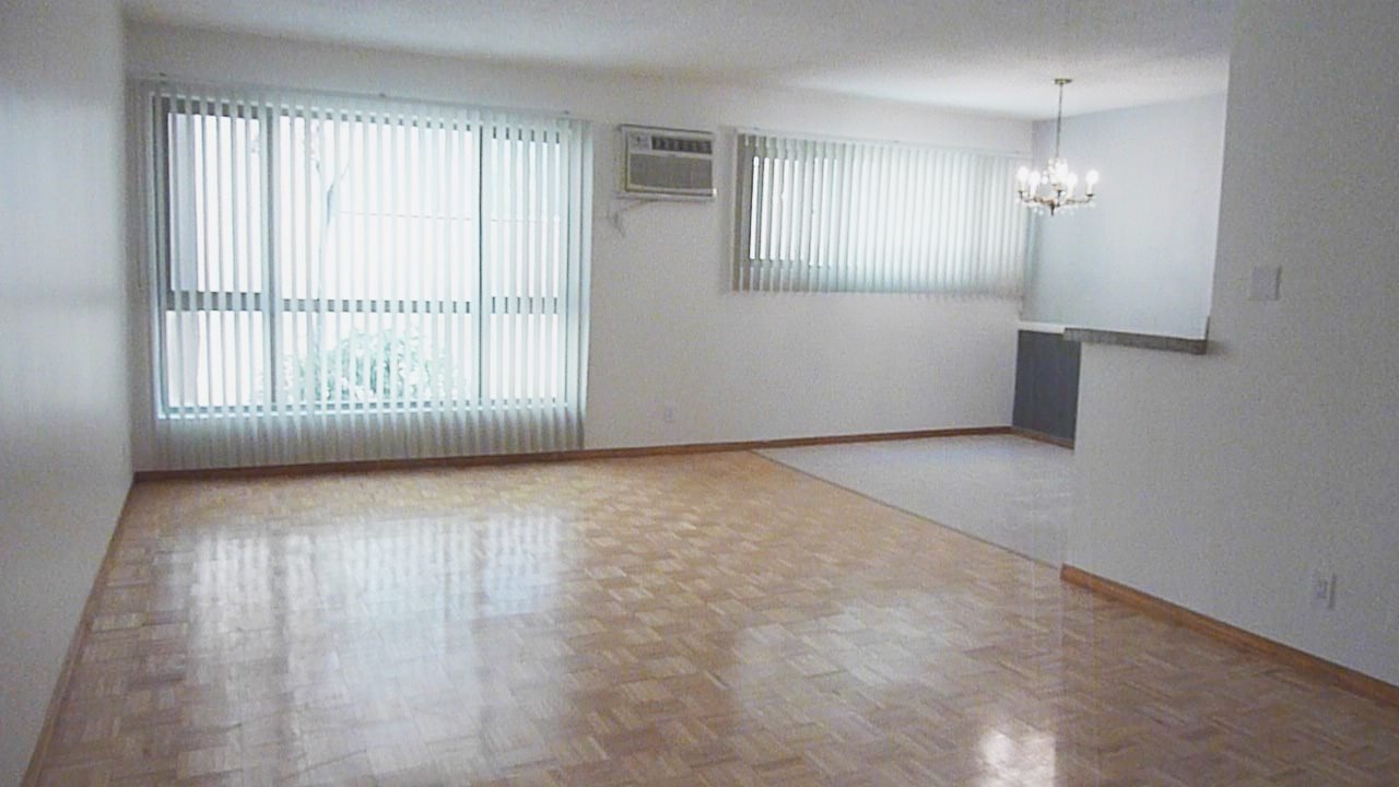 Los Feliz Apartment: 2055 Rodney Drive