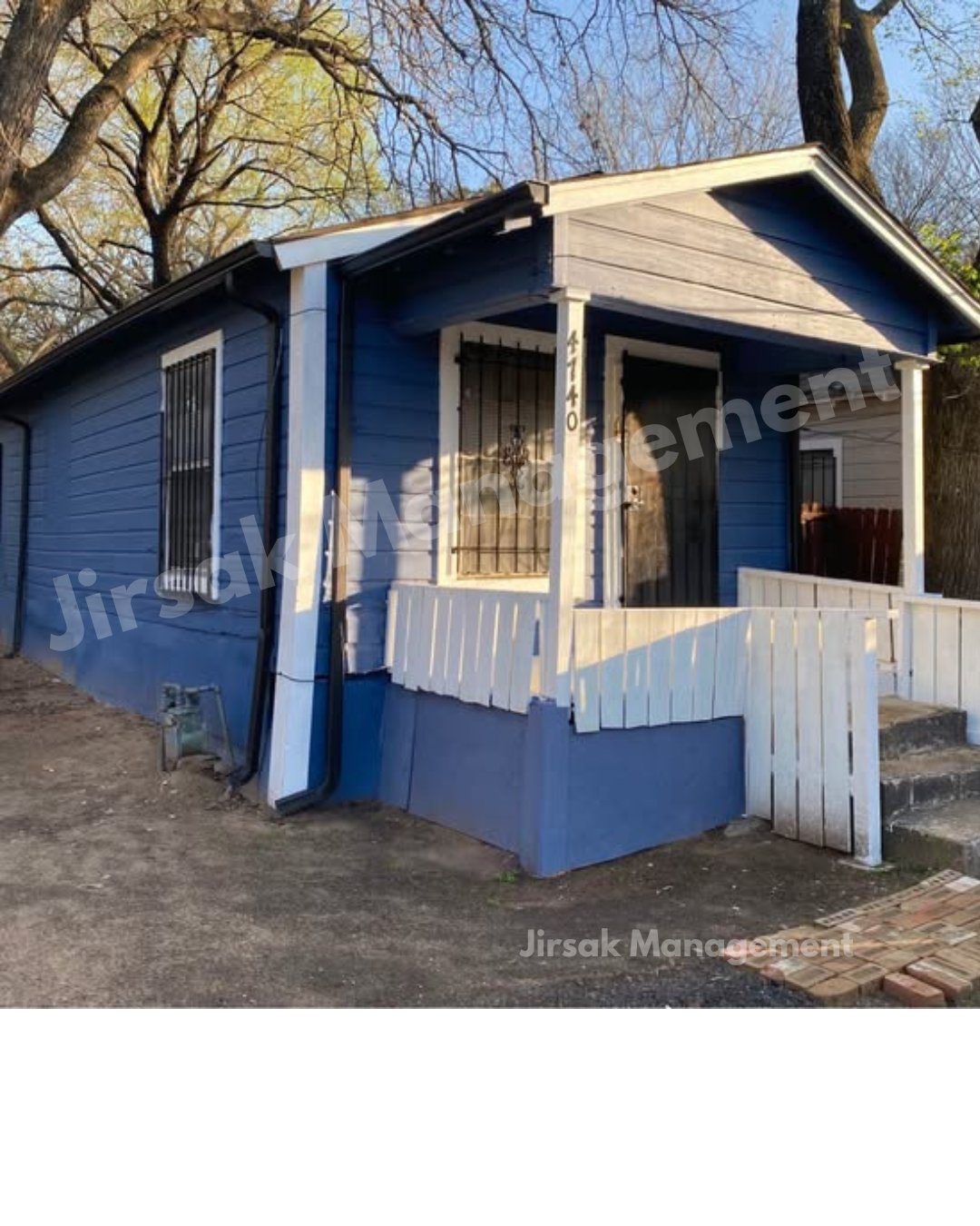 DALLAS House: 4740 STOKES STREET