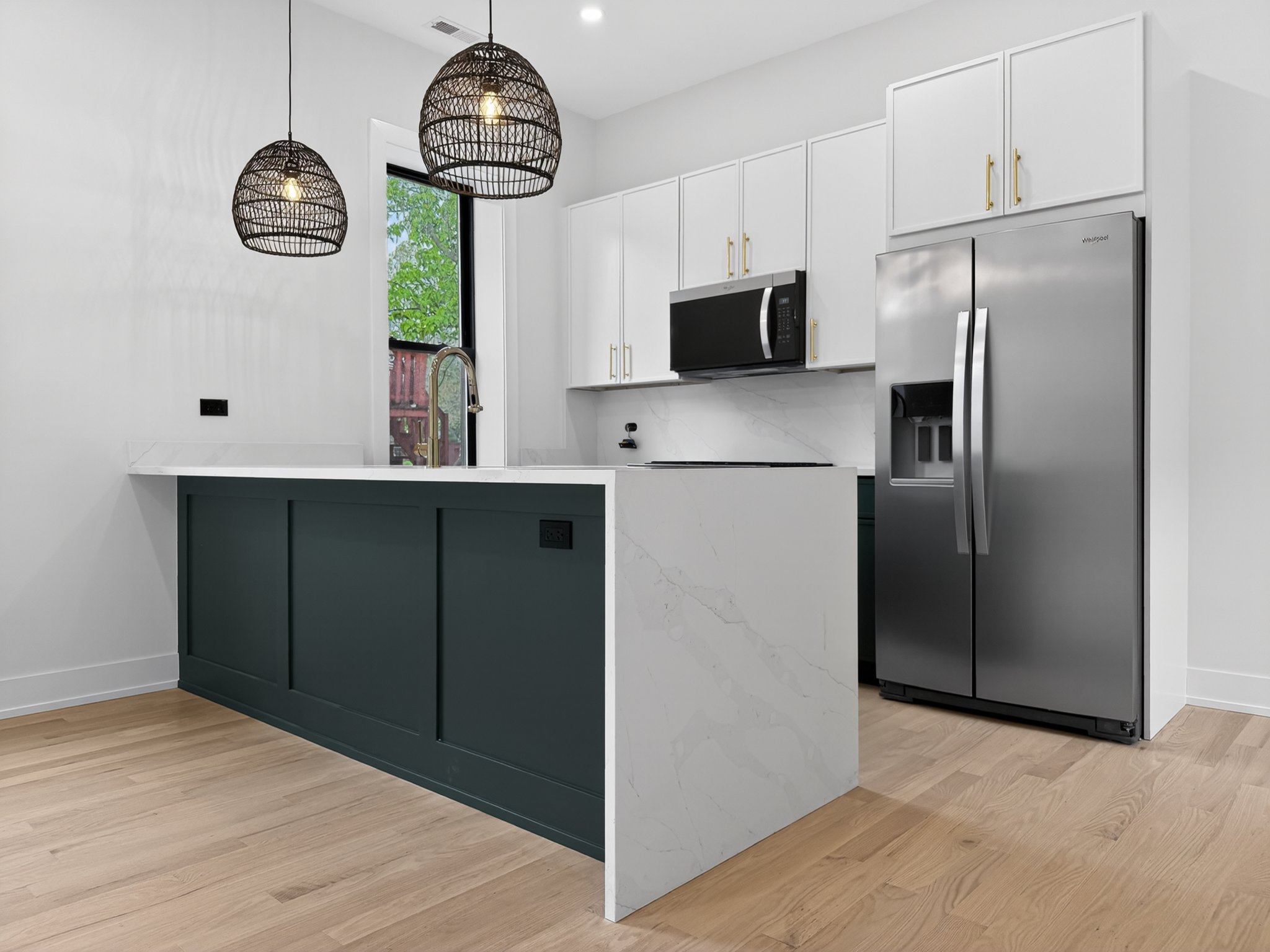 Chicago Condo: 1416 N Maplewood