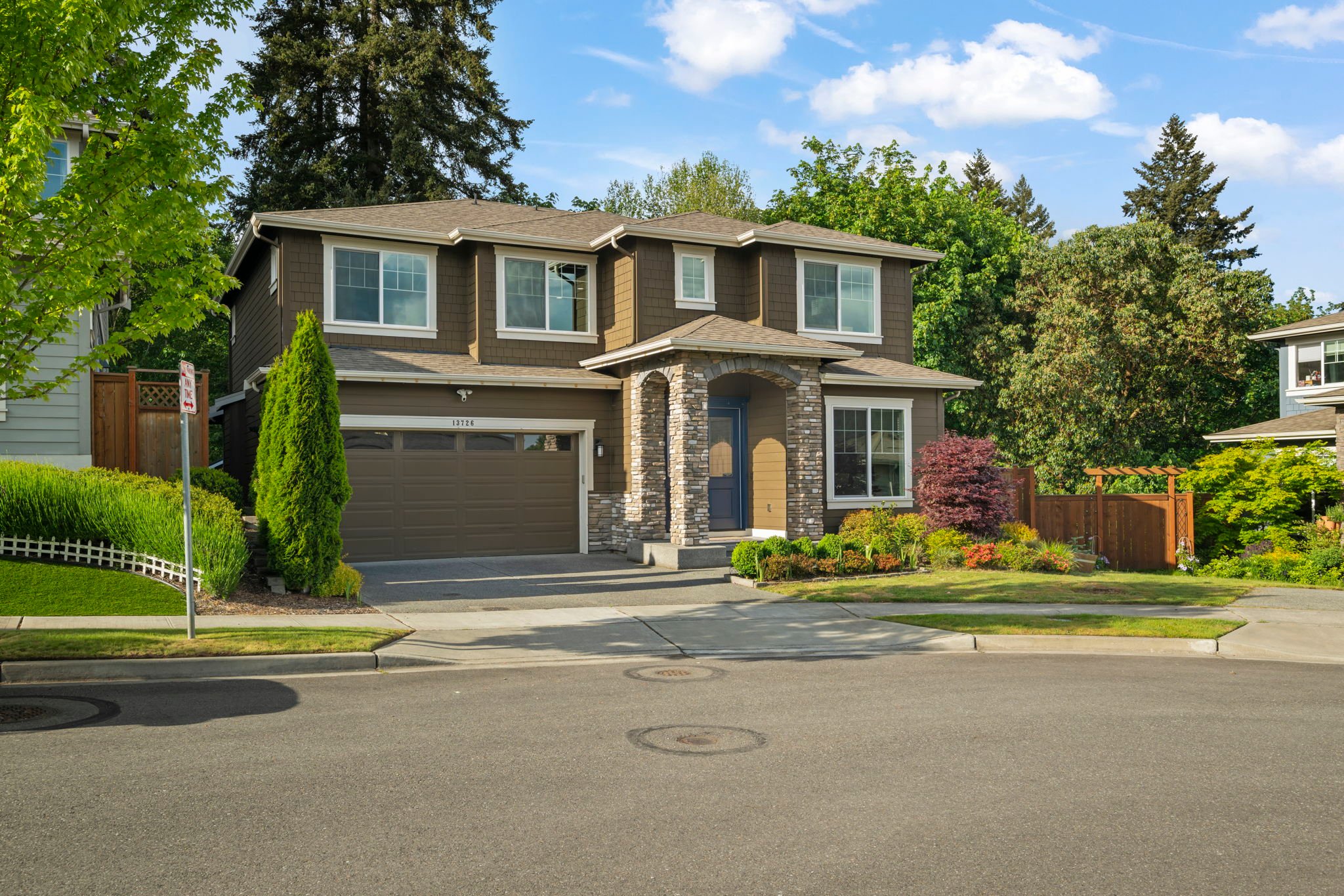 Kirkland House: 13726 NE 133rd Pl