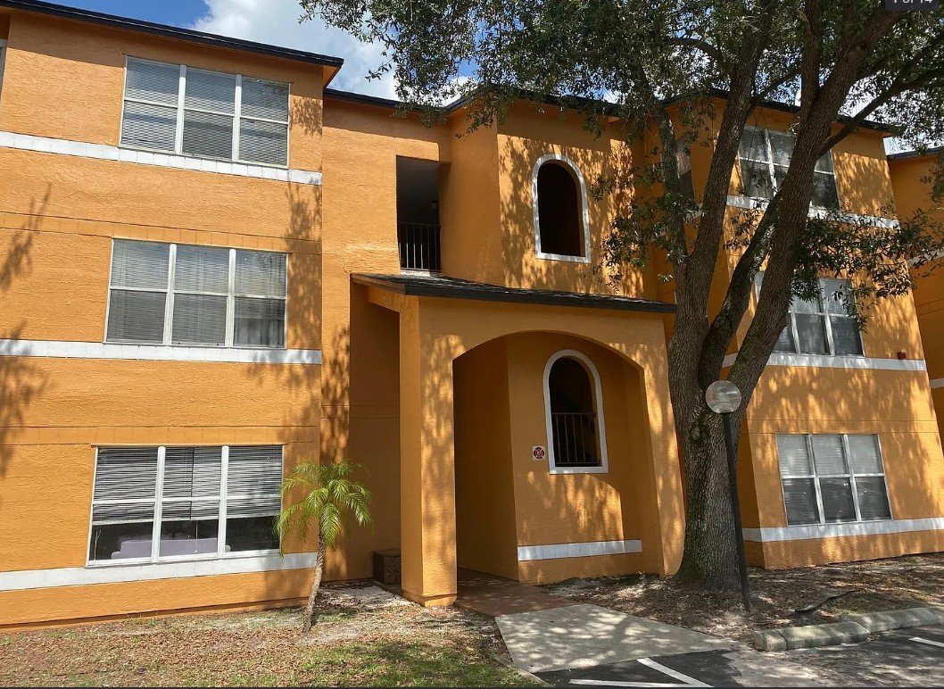 orlando Condo: 4532 commander dr