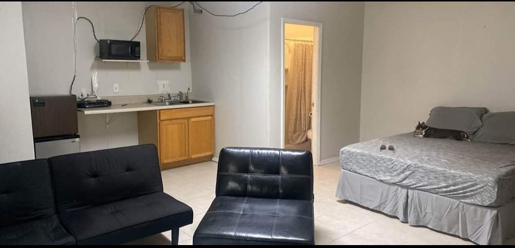 Kissimmee Multiplex: 637 kangaroo dr
