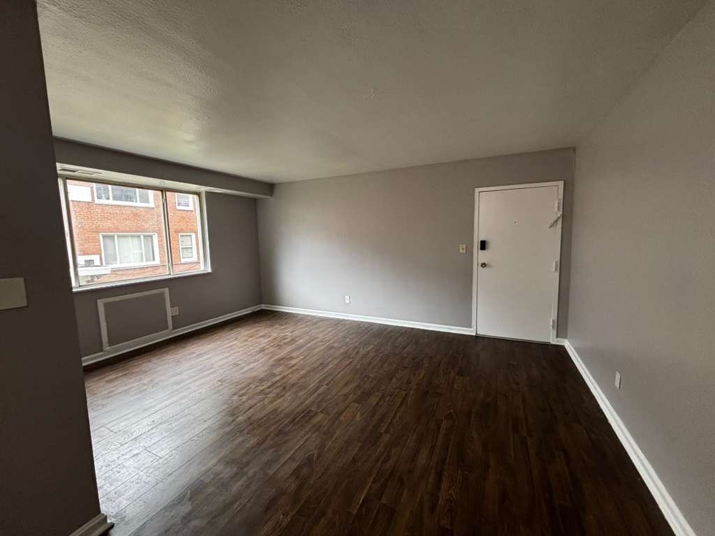 East Cleveland Apartment: 13965 Superior Road