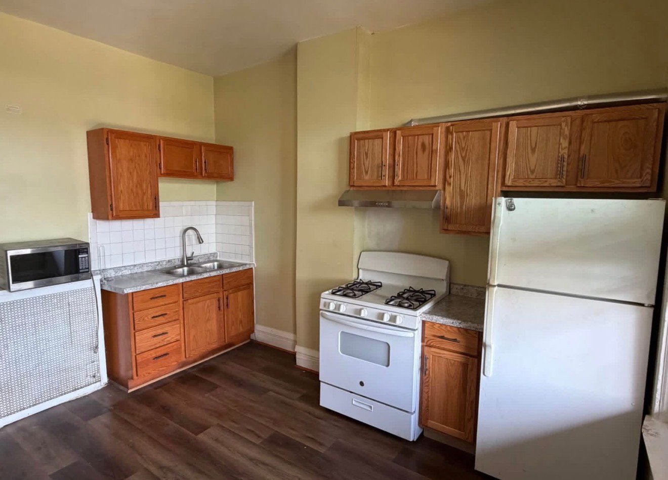Chicago Apartment: 1813 S Lawndale Ave