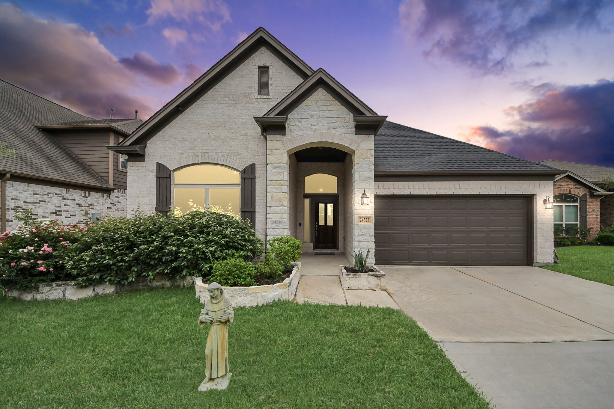 Spring House: 24523 Eucalyptus Way