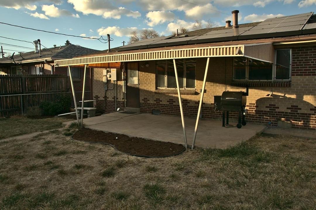 Denver House: 5002 W Mexico Ave