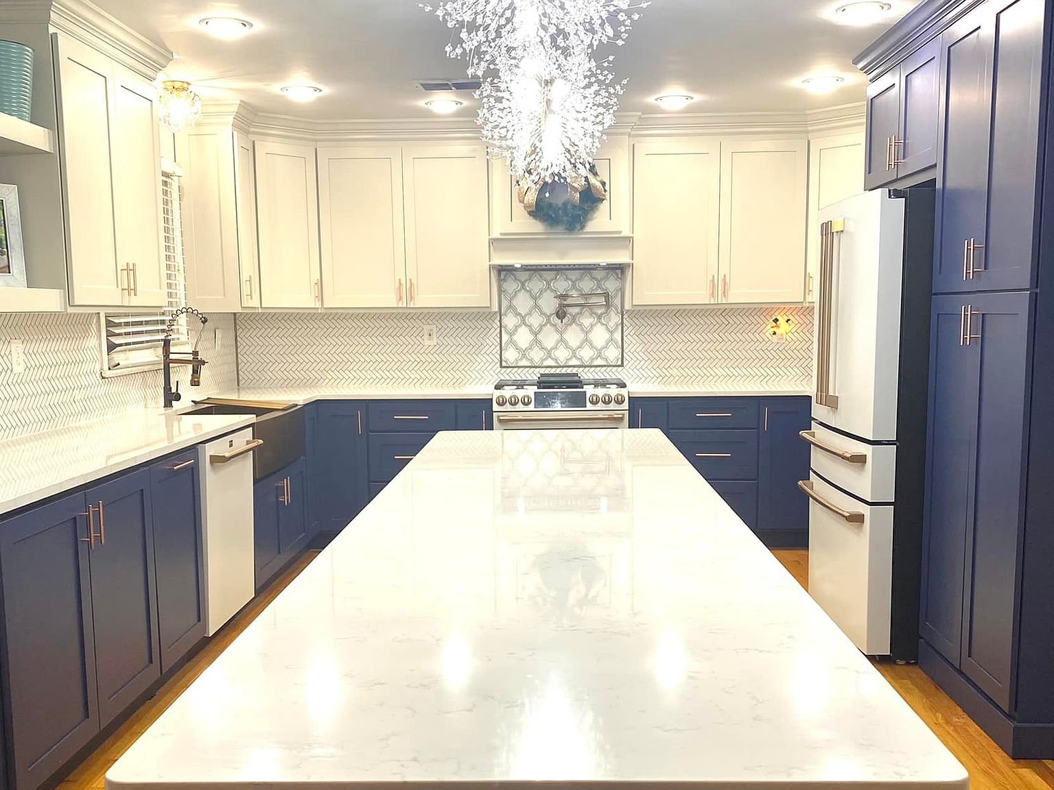 chesapeake House: 472 Beauregard dr