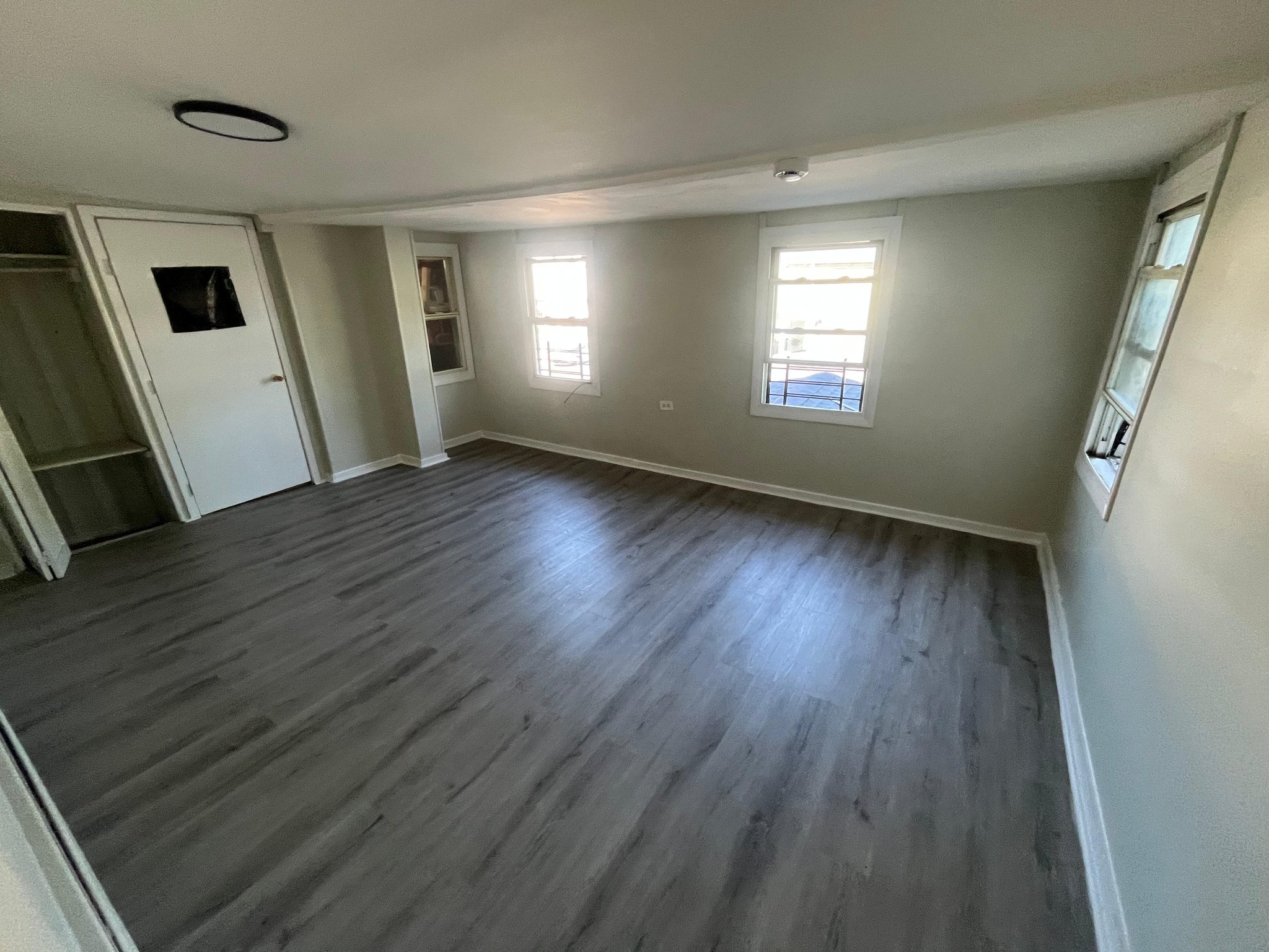 Newark Condo: 809 Summer Ave