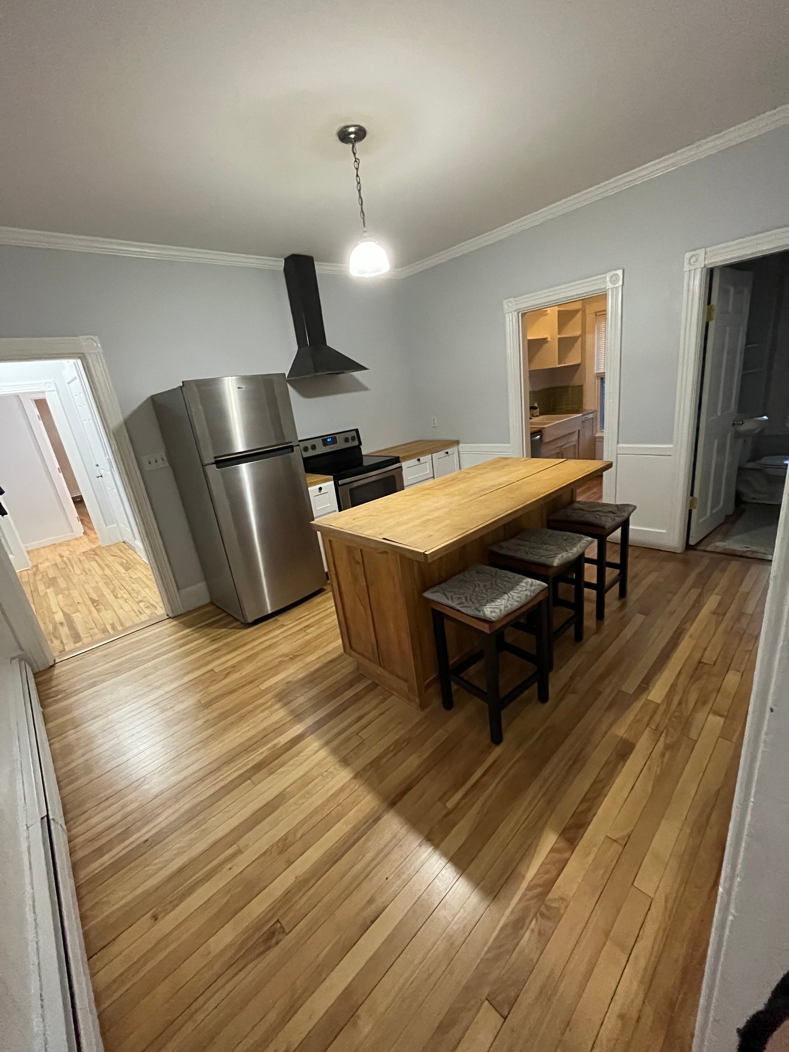 South Portland Apartment: 90 Pearl St.