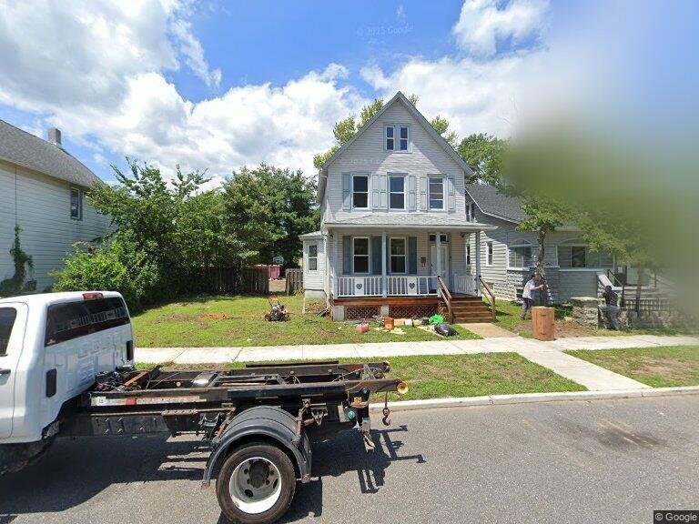 Egg Harbor City House: 131 London Ave
