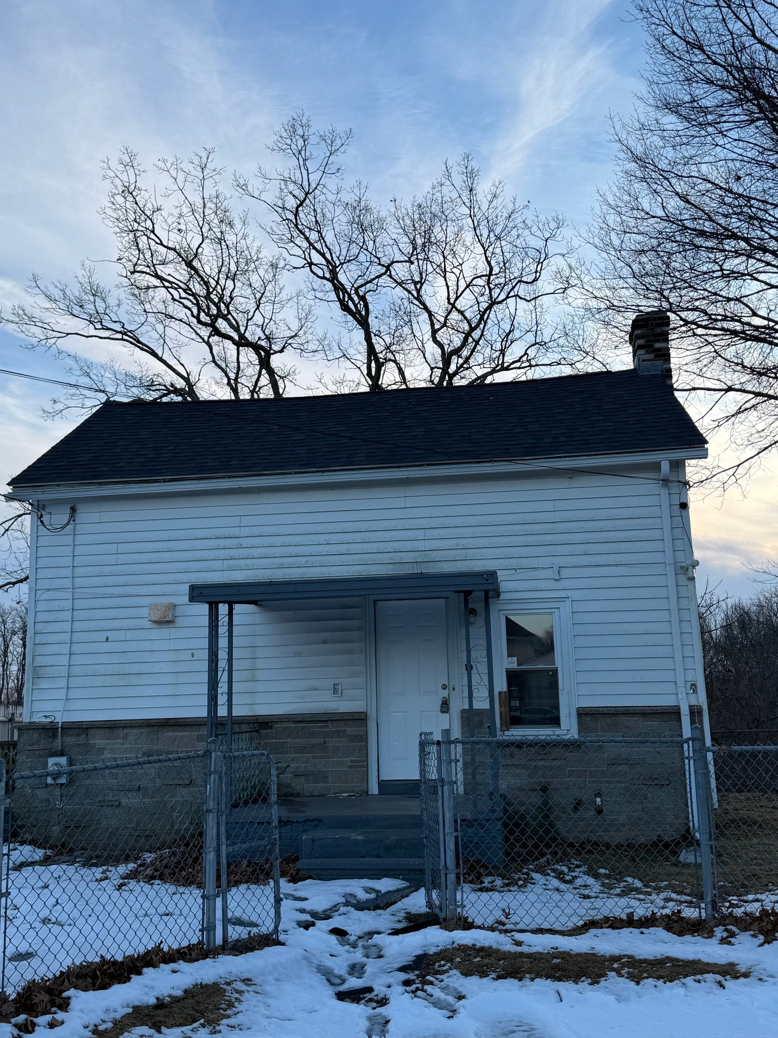 Providence House: 10 Sacramento St