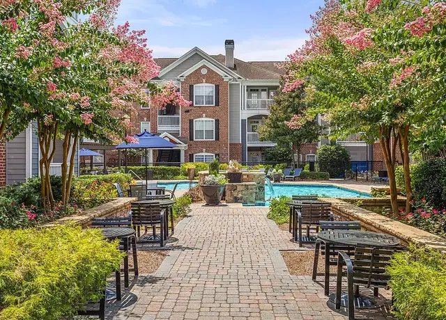 Atlanta Condo: 3107 Colonial Way