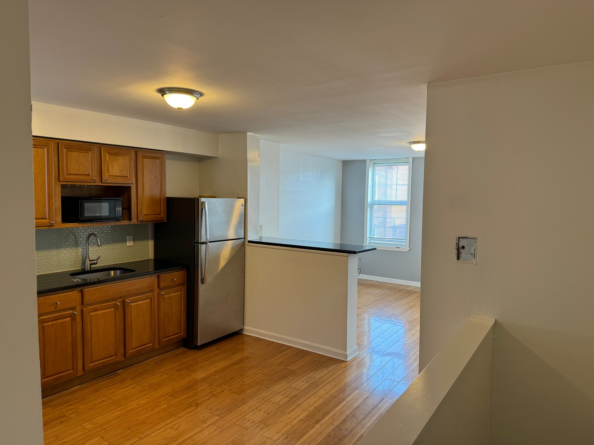 Philadelphia Apartment: 1419 Tasker St