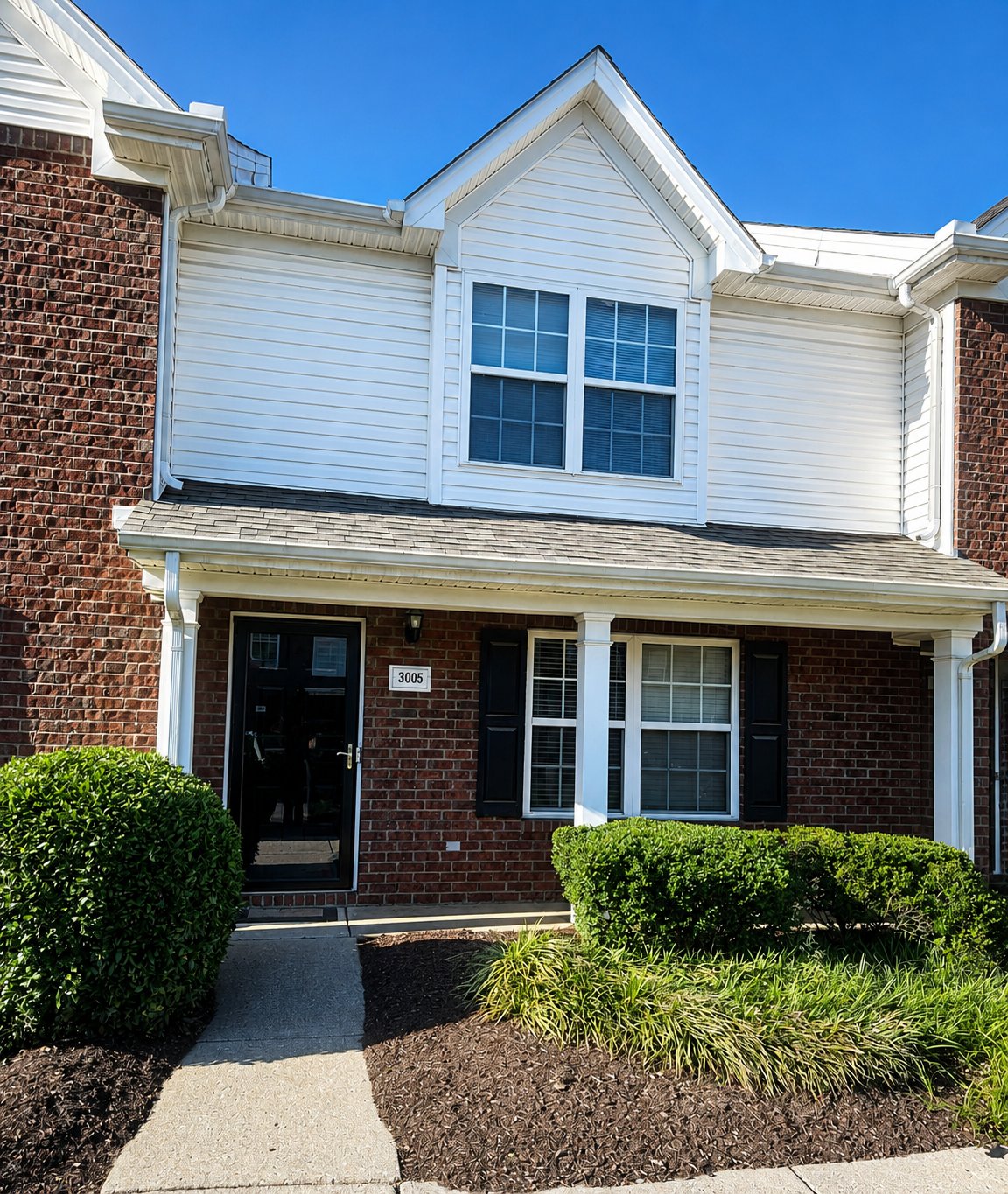 La Vergne Townhome: 3005 George Buchanan Dr