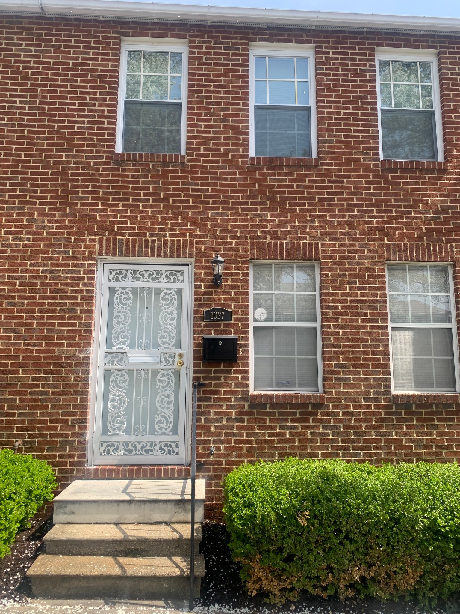 Baltimore Townhome: 1027 North Central