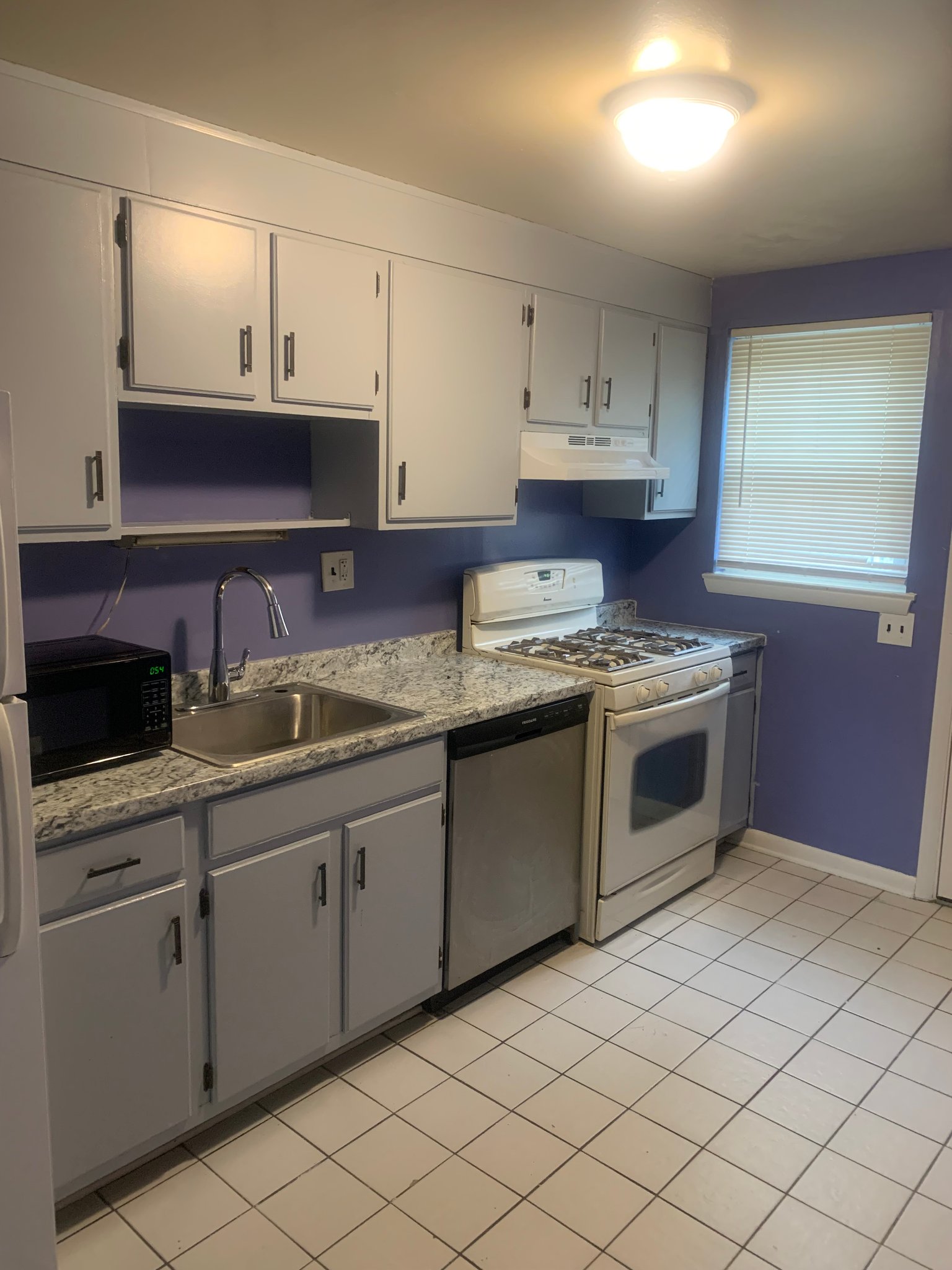 Baltimore Townhome: 1232 Ashland Ave