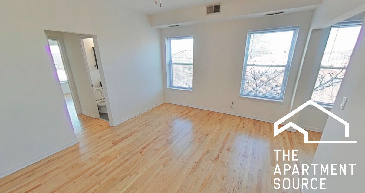 Chicago Condo: 1555 n Mohawk