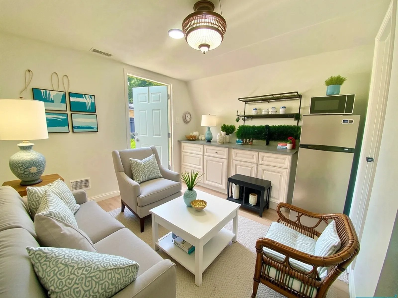 Orlando Multiplex: 877 Park Manor Dr
