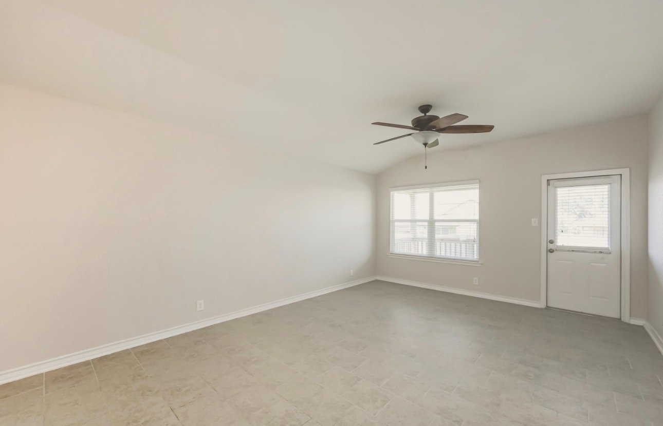 San Antonio House: 15426 Bobwhite Quail