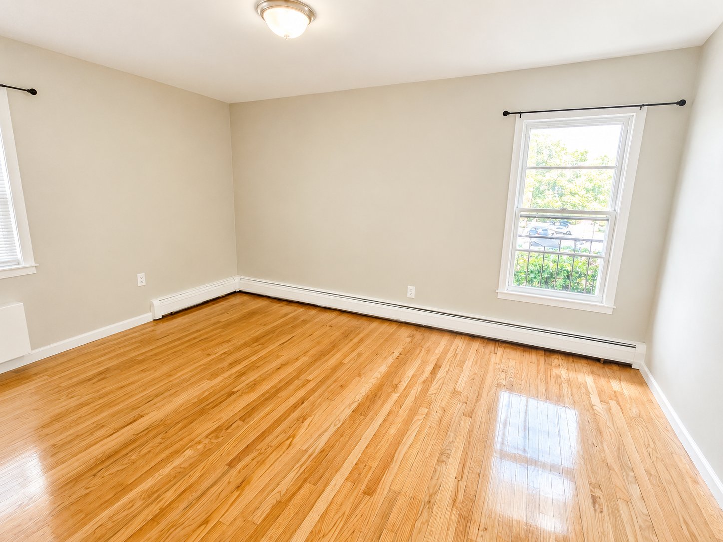 Newark Condo: 9 Stecher St