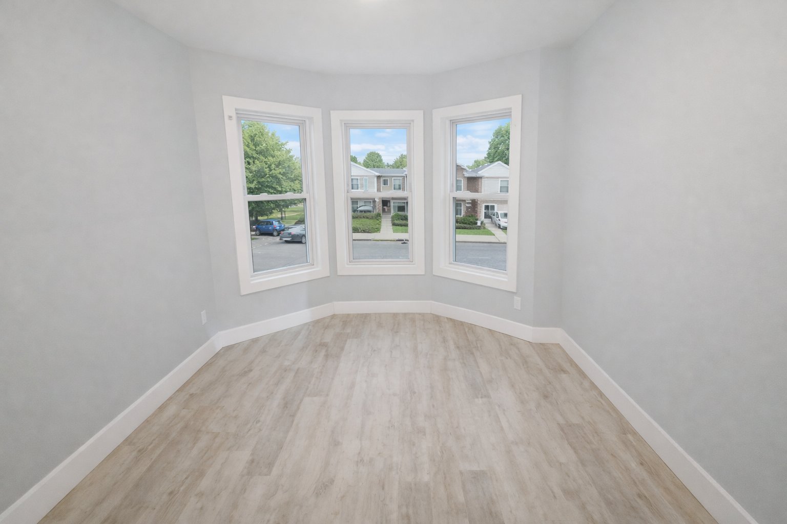 Newark Condo: 745 S 18th St