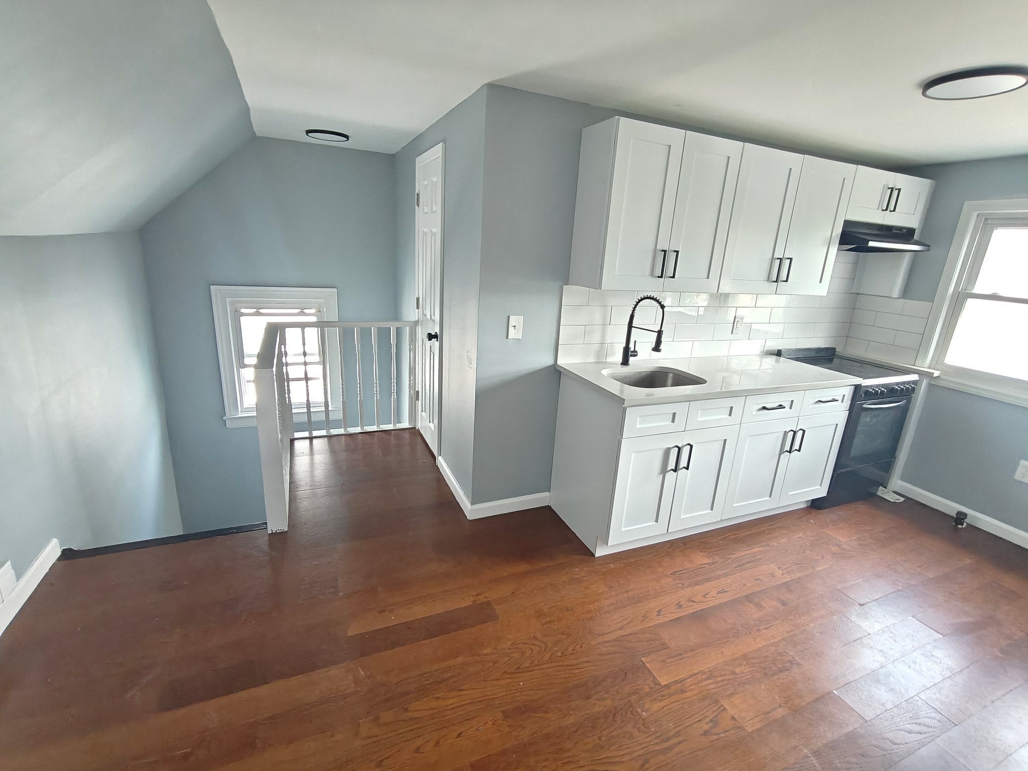 Irvington Condo: 67 Stockman Pl