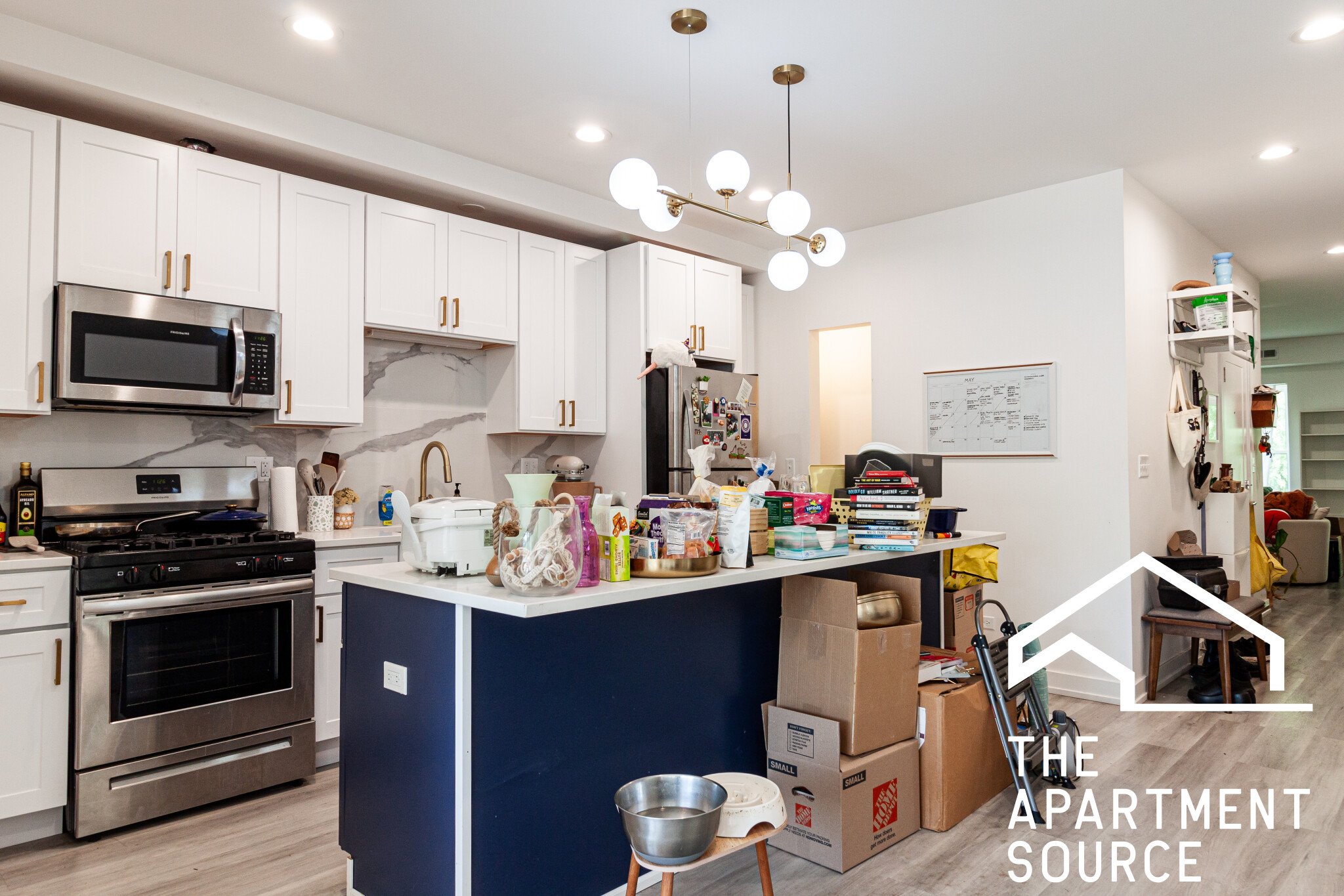 Chicago Apartment: 4939 North Saint Louis