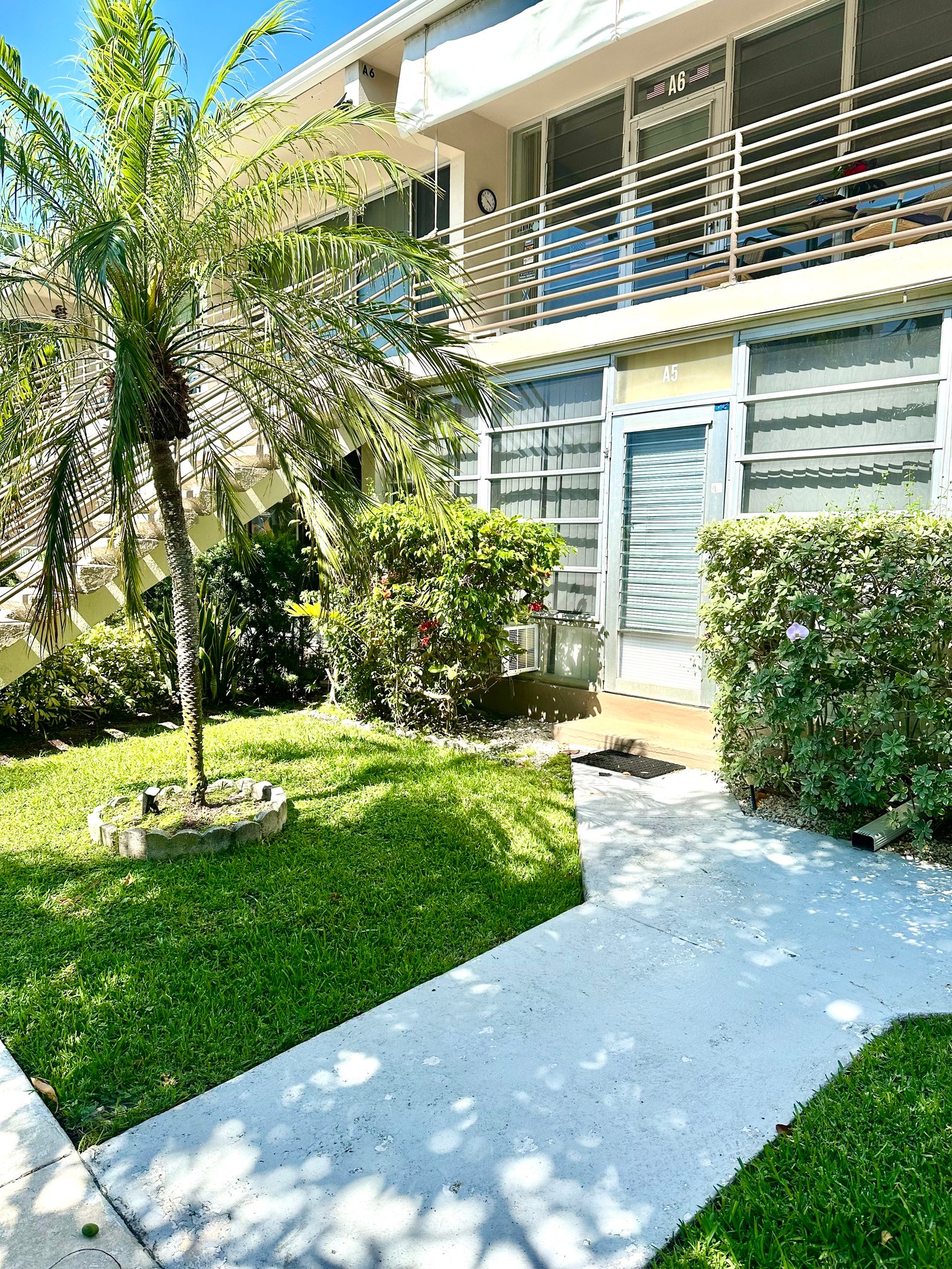 Fort Lauderdale Apartment: 901 N Birch Rd