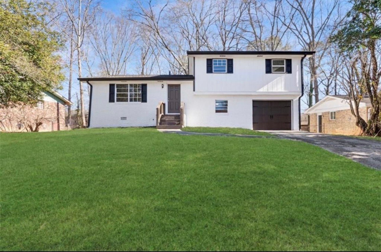 Atlanta House: 3800 Leisure Ln