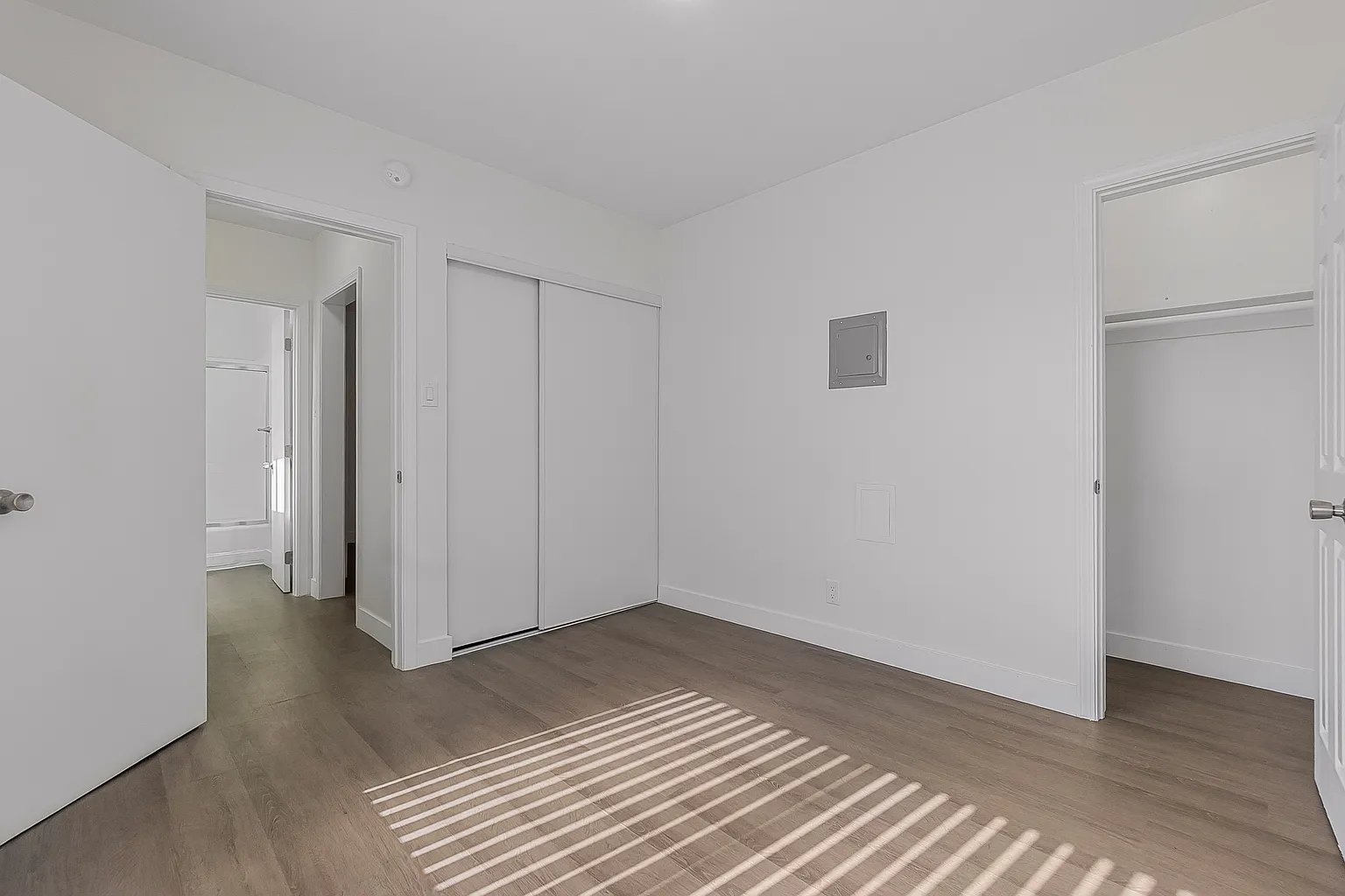 Lynwood Apartment: 4321 Imperial Hwy