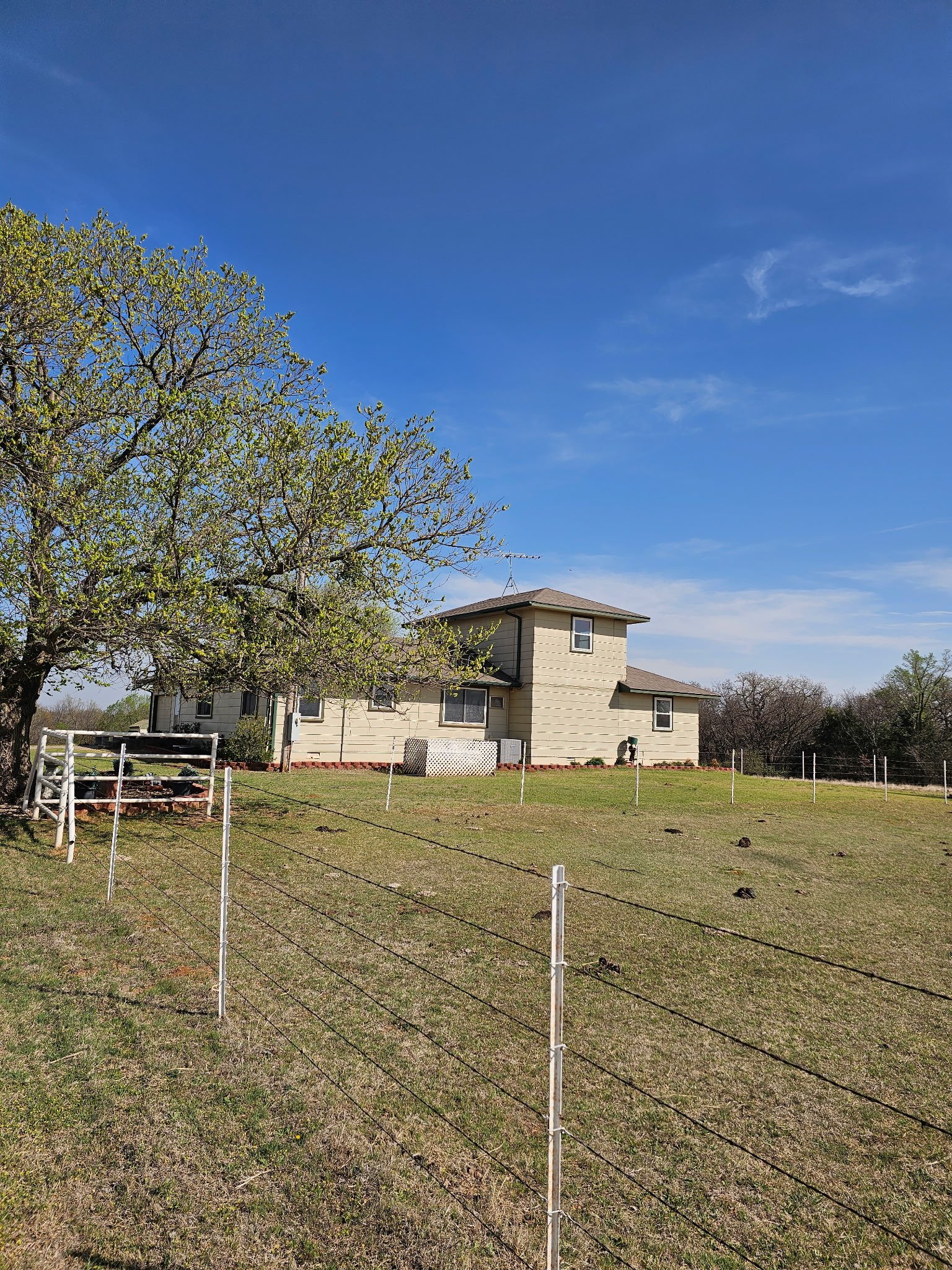 Marlow House: 2992 S Cason RD