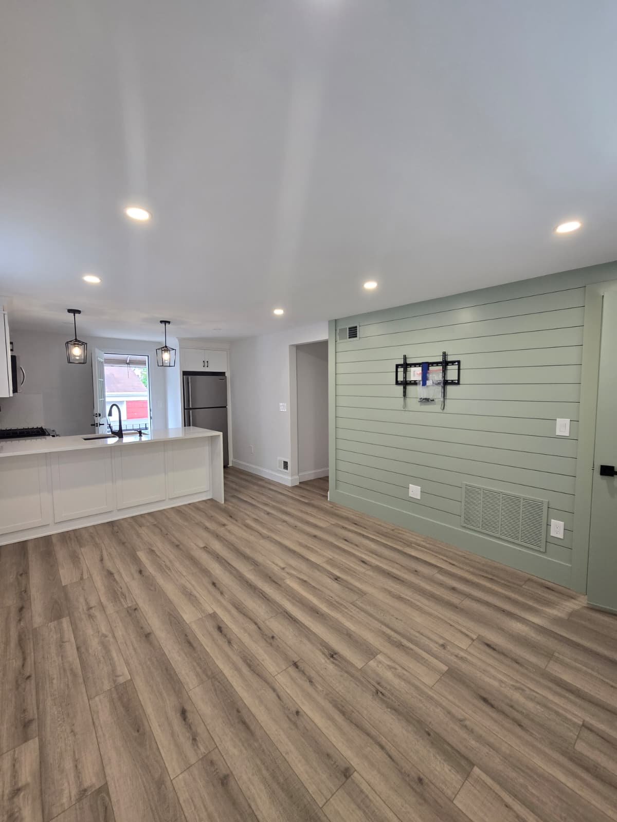 Garwood Multiplex: 613 Willow Ave