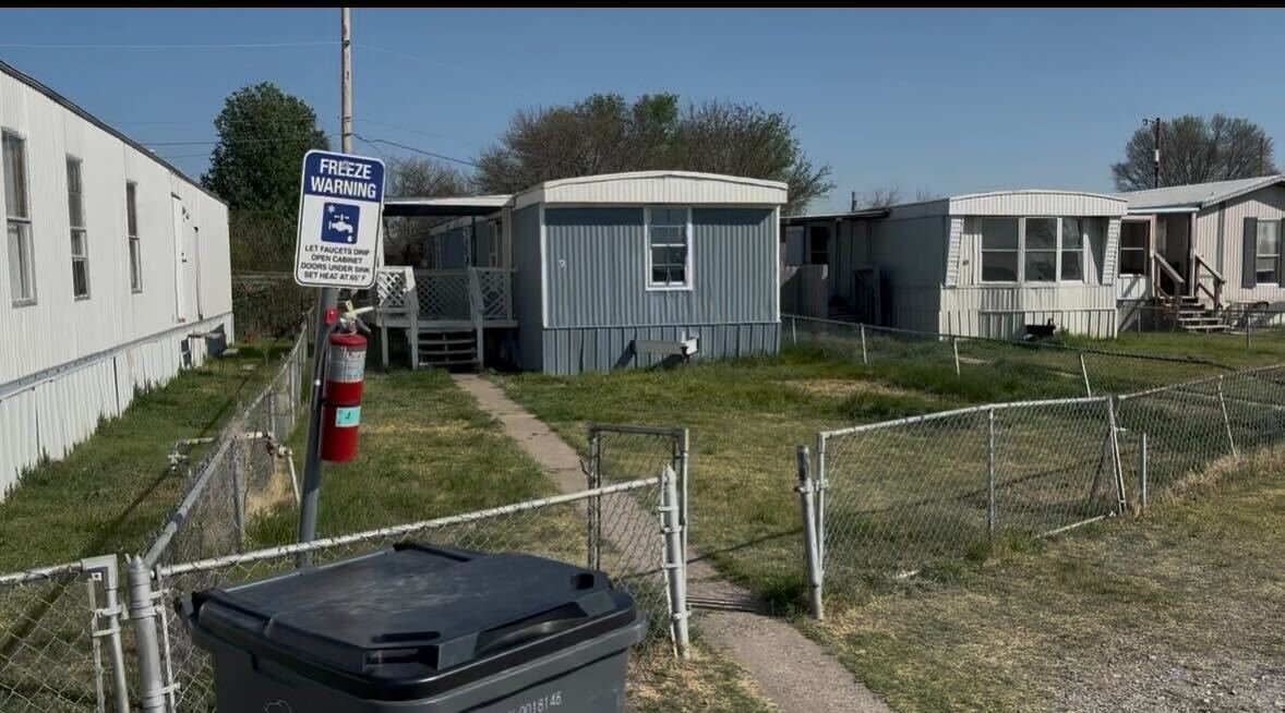 Lawton Other: 2504 SW Jefferson Ave
