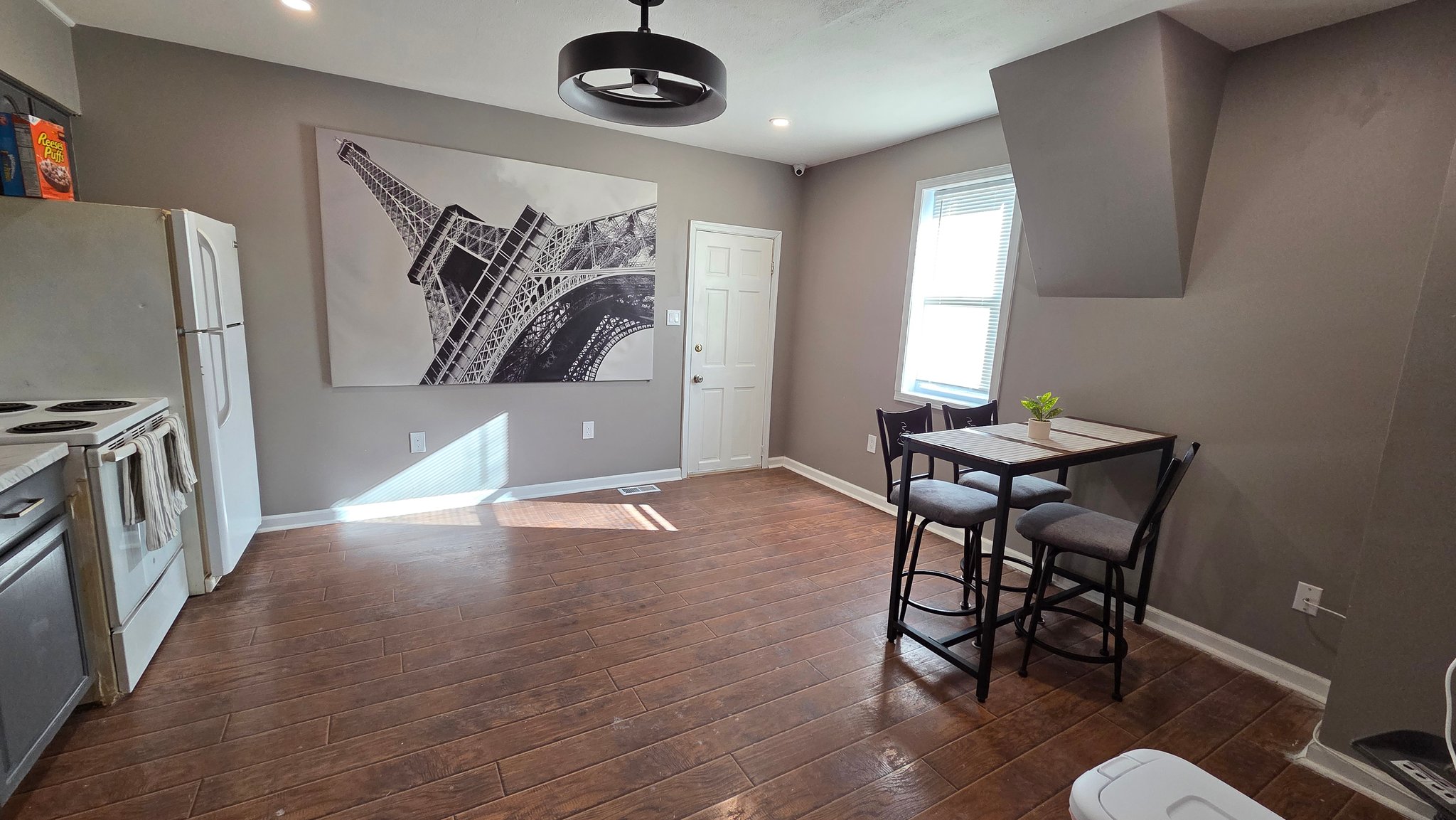 Baltimore Single Room: 1421 S. Carey Street