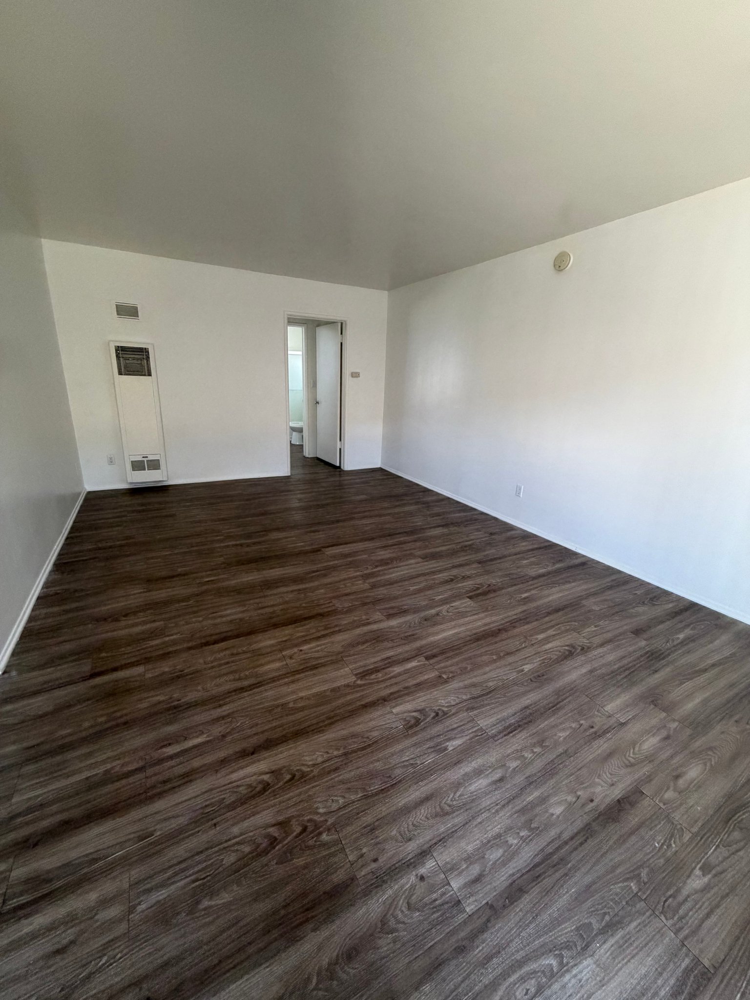 Fullerton Apartment: 133 S Princeton Ave #2