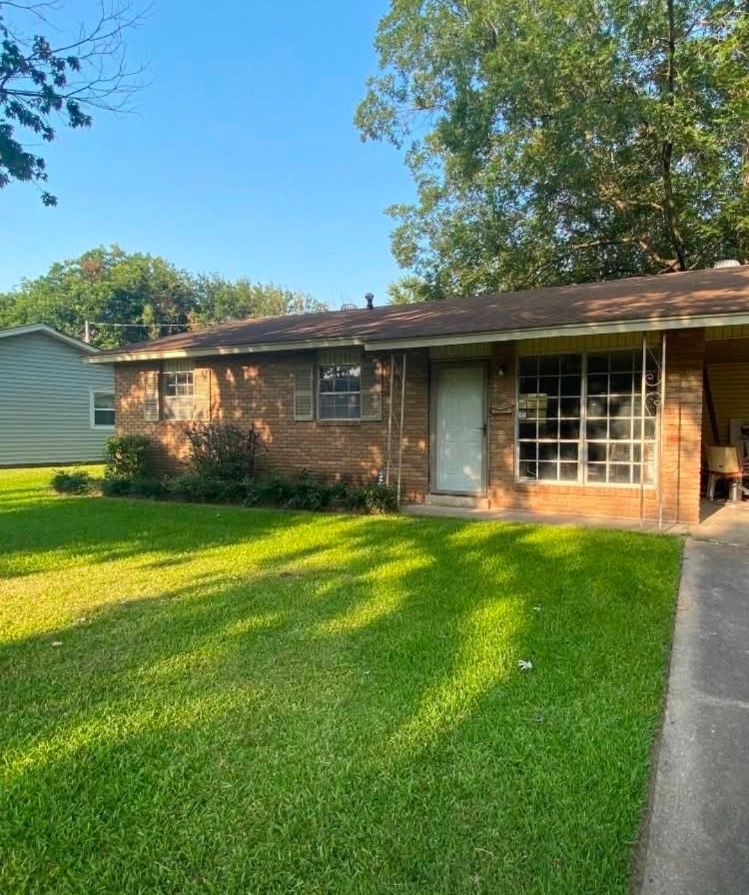 PINE BLUFF House: 1303 Boston Drive
