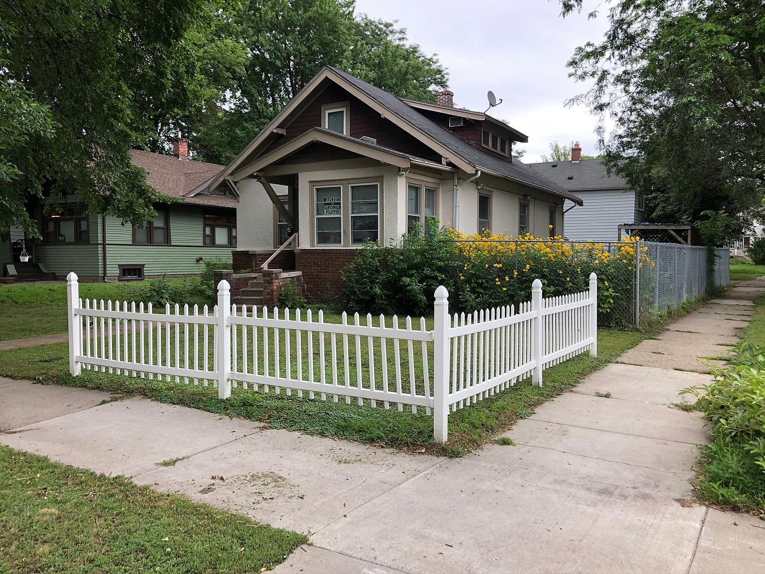 Minneapolis House: 2500 Logan Ave N