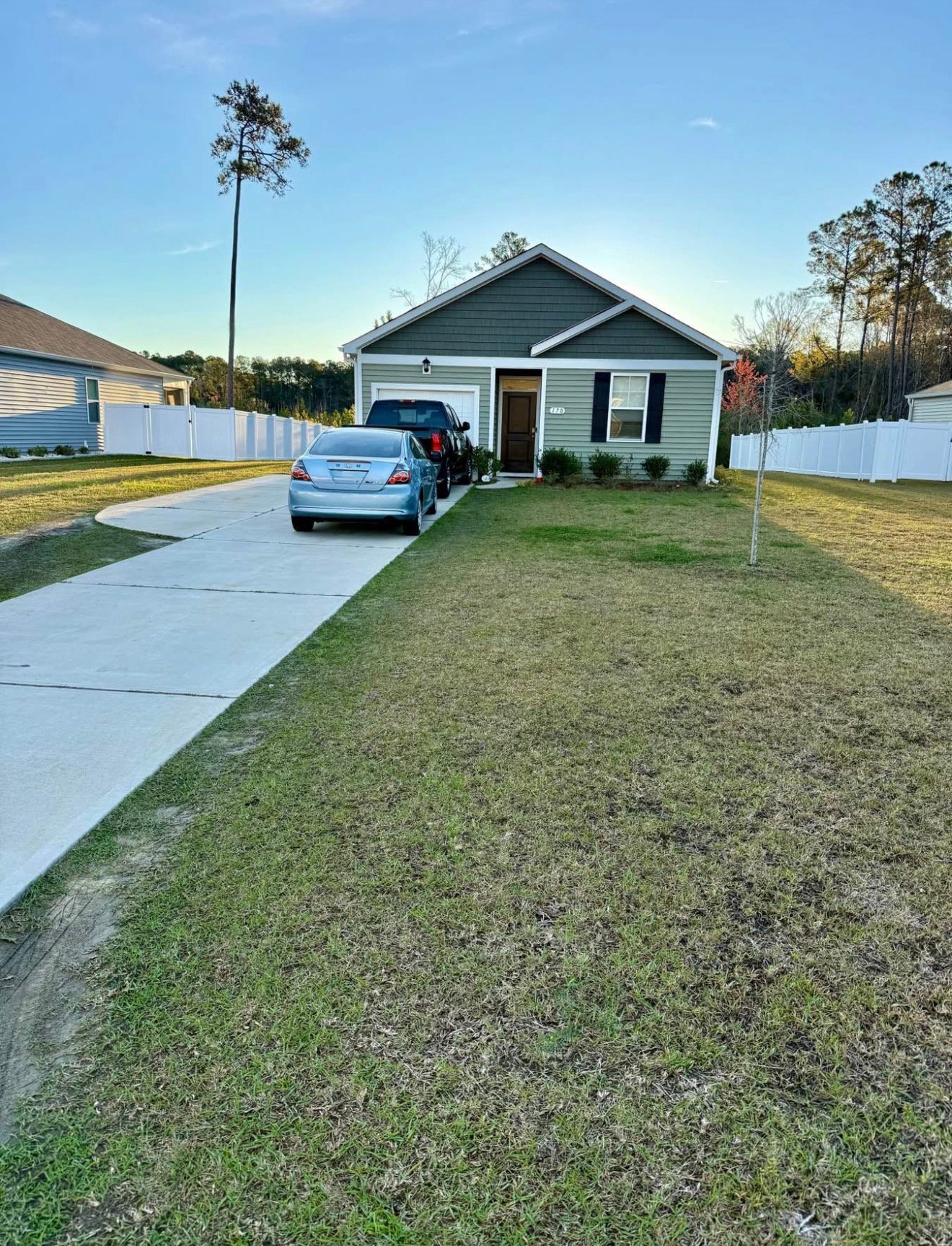 Longs House: 170 cassina dr