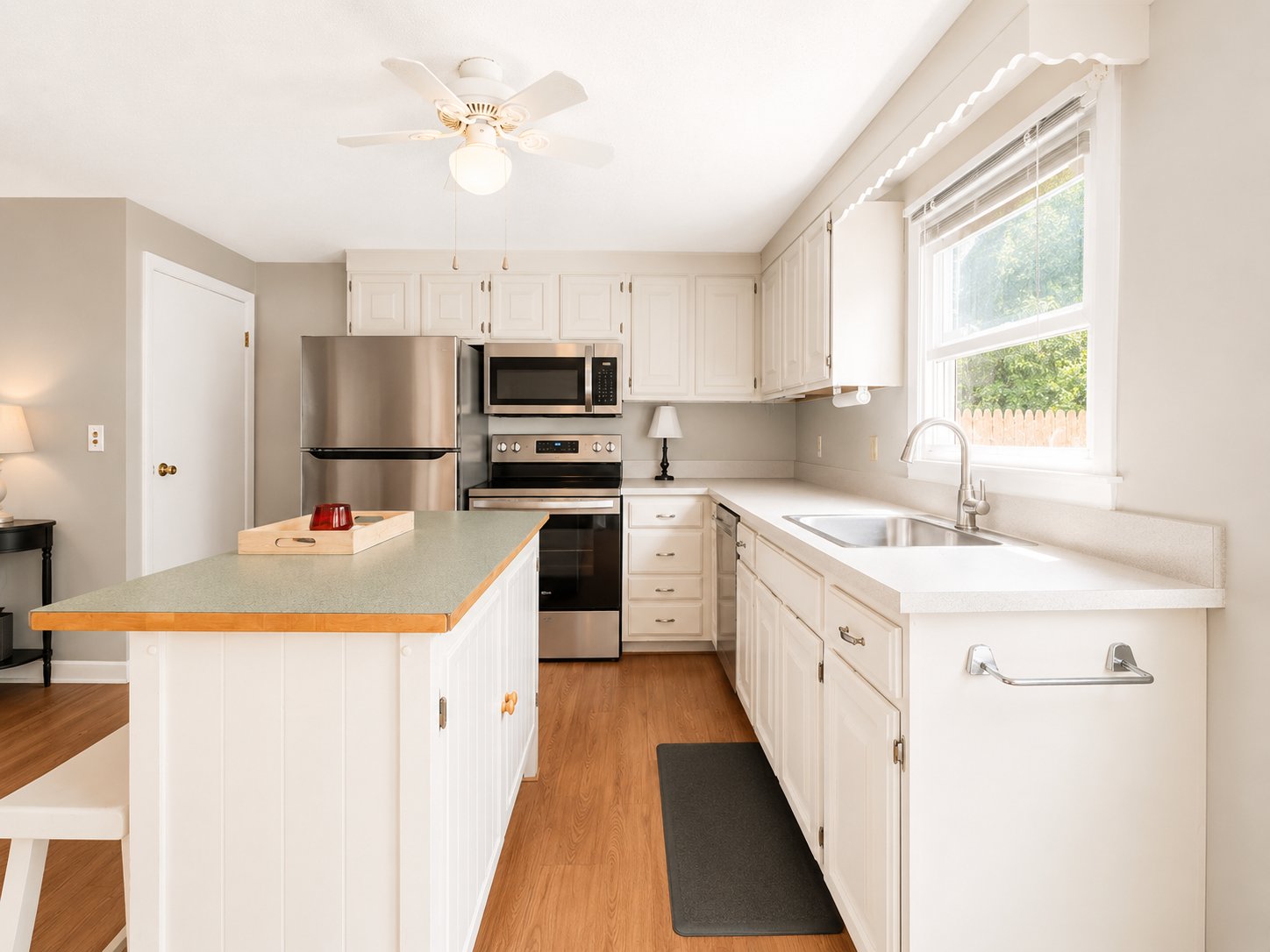 Westbrook Townhome: 30 Villa Rd,