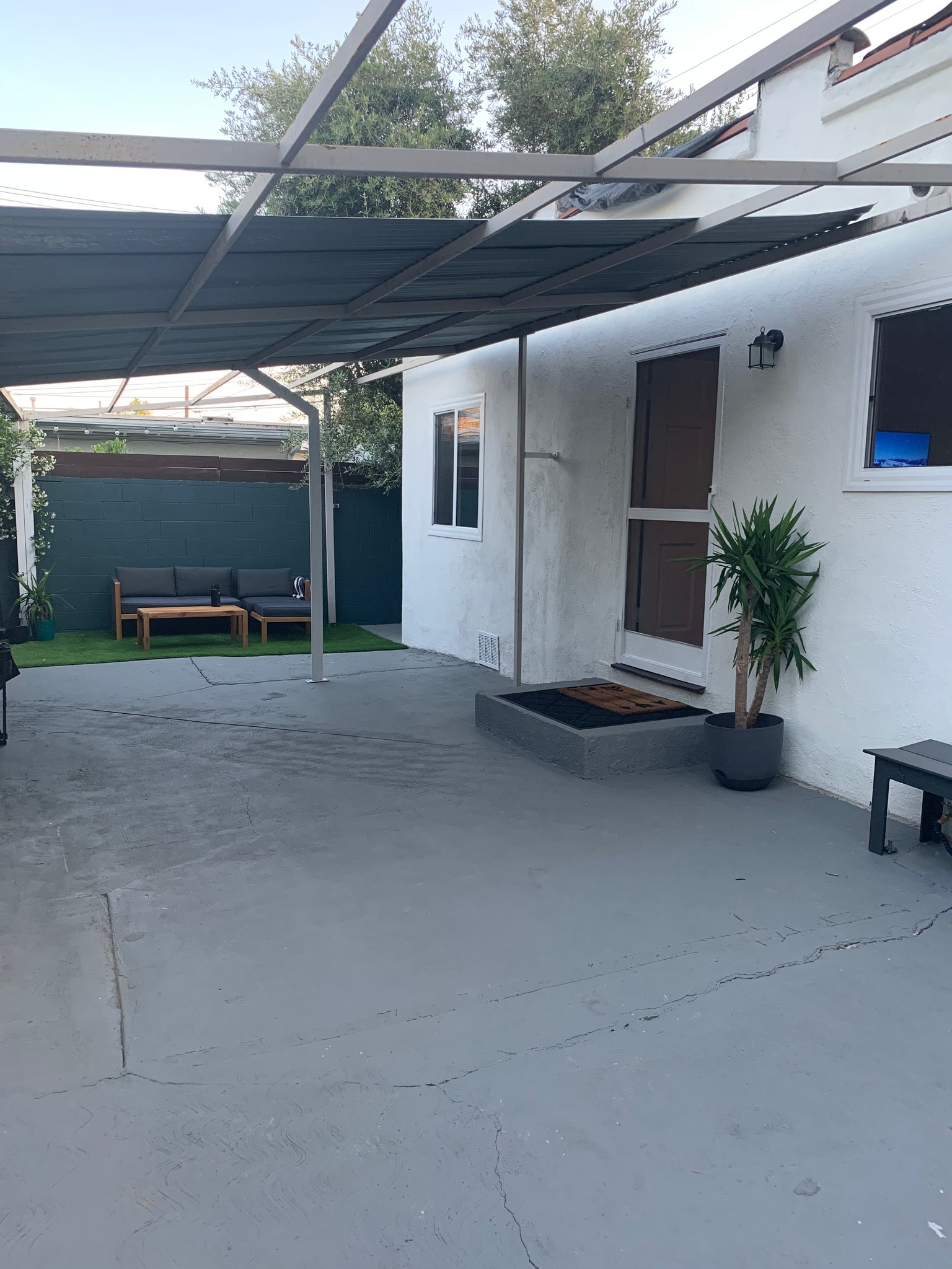 Los Angeles Other: 719 N Formosa Ave