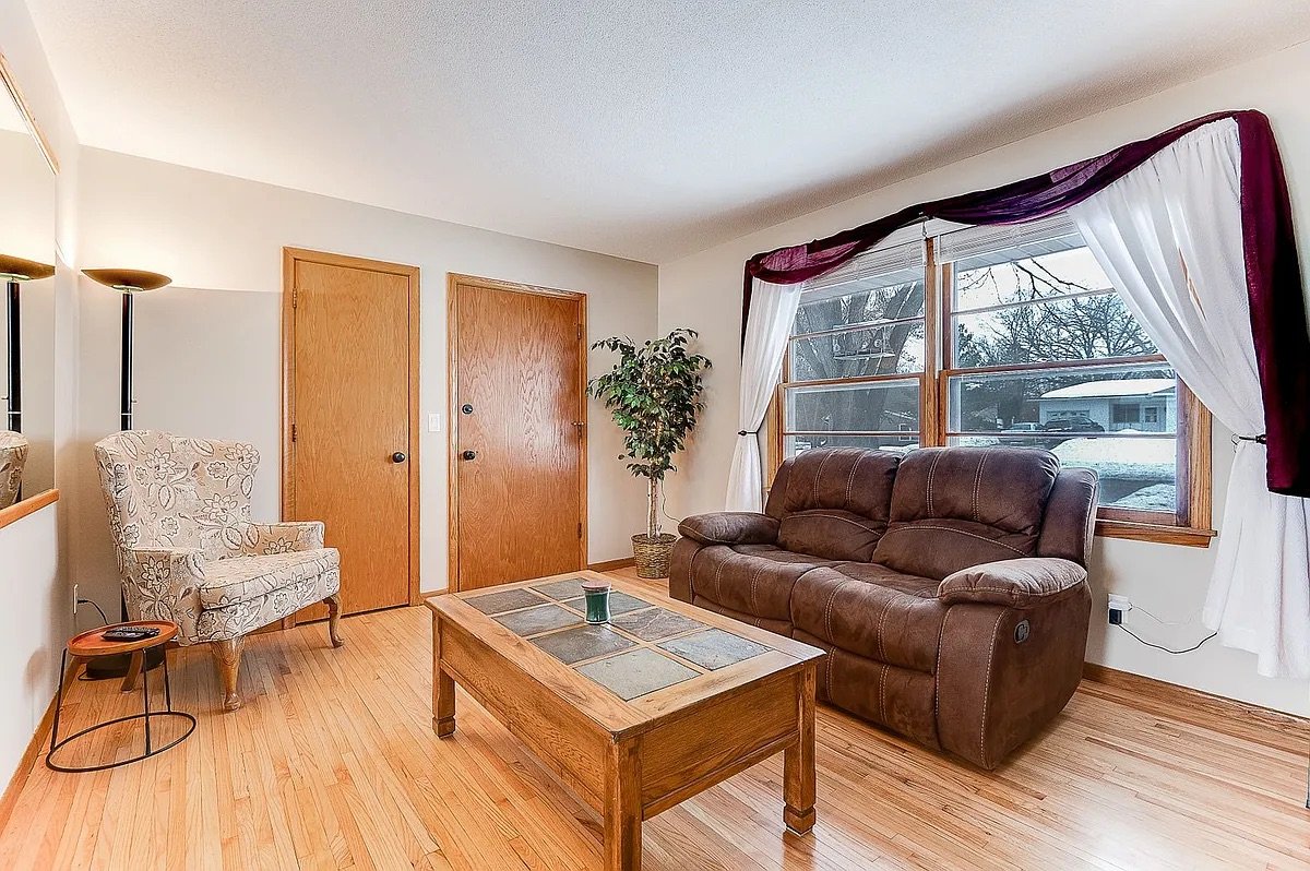 Minneapolis Condo: 7315 Able St NE