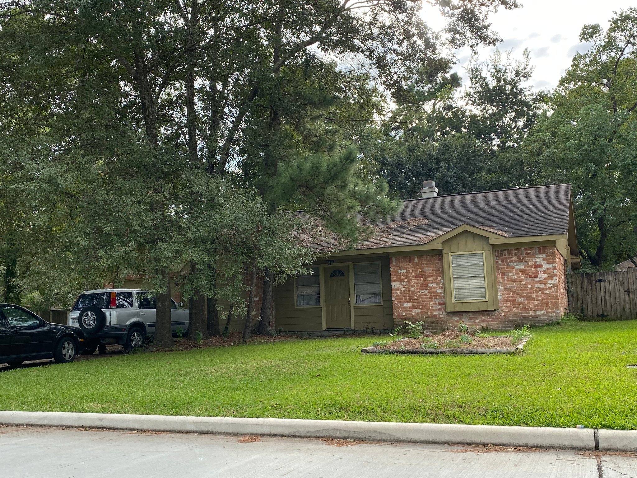 Spring House: 23207 Cranberry Trl